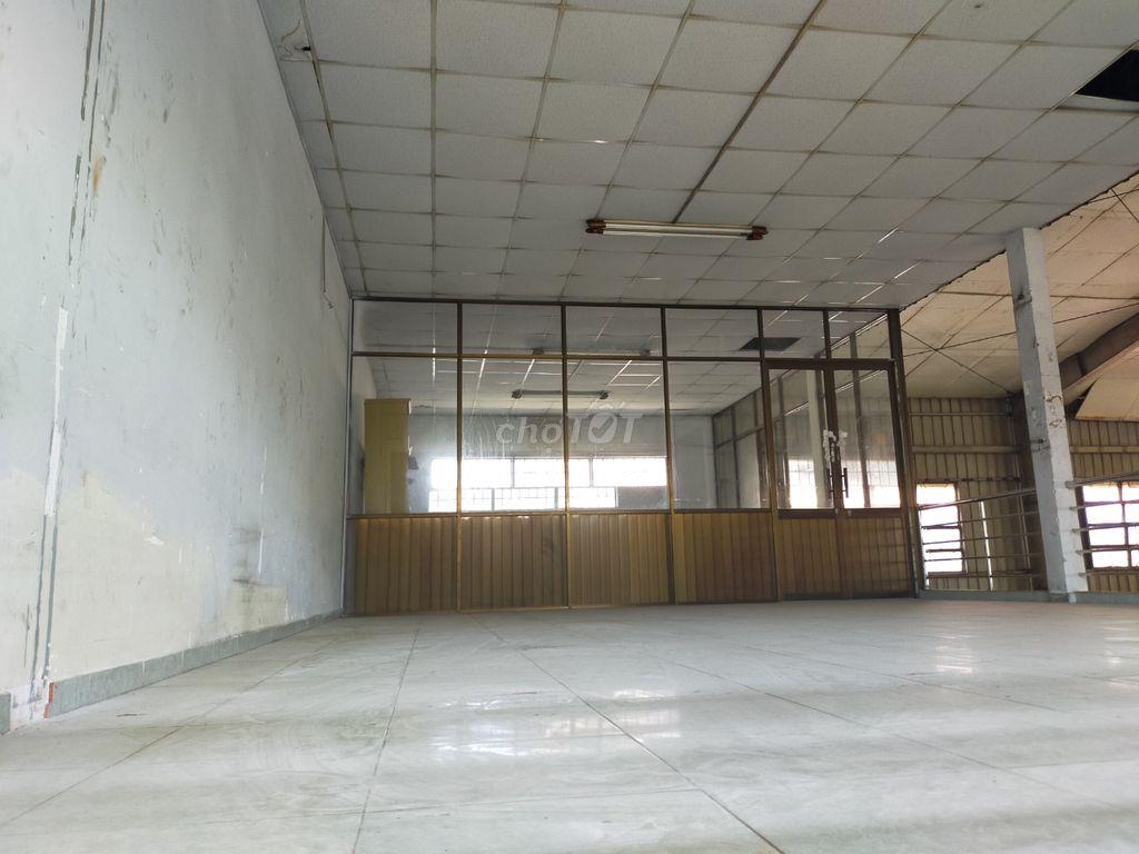 CHO THUÊ KHO XƯỞNG SẢN XUẤT 1000M GẦN NGÃ TƯ BỐN XÃ