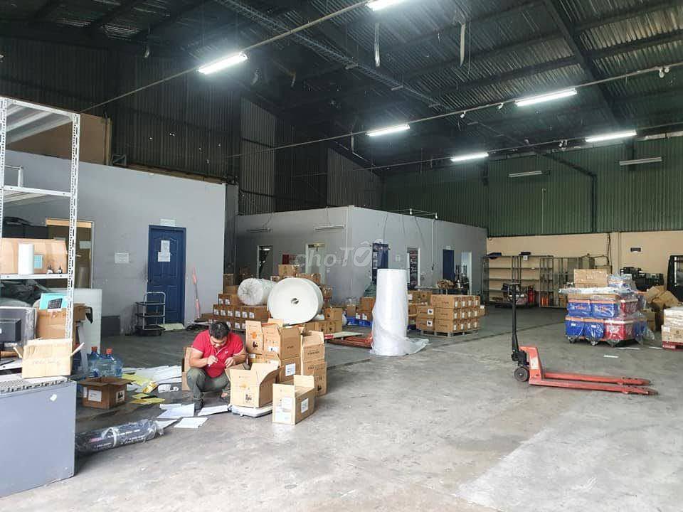 CHO THUÊ KHO XƯỞNG SẢN XUẤT 500M GẦN NGÃ TƯ BỐN XÃ
