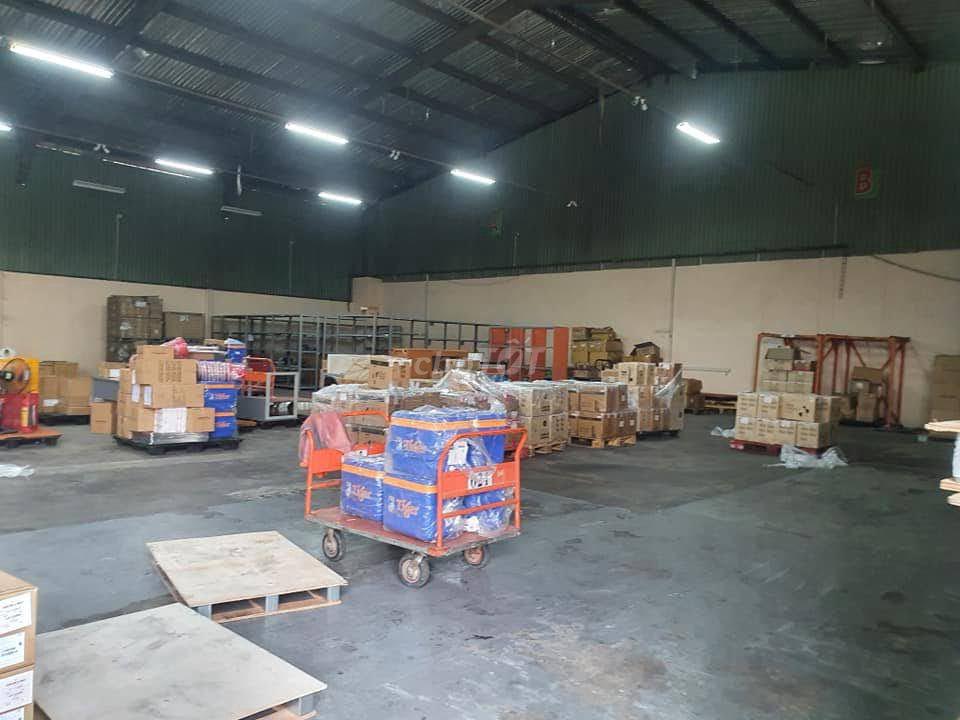 CHO THUÊ KHO XƯỞNG SẢN XUẤT 500M GẦN NGÃ TƯ BỐN XÃ