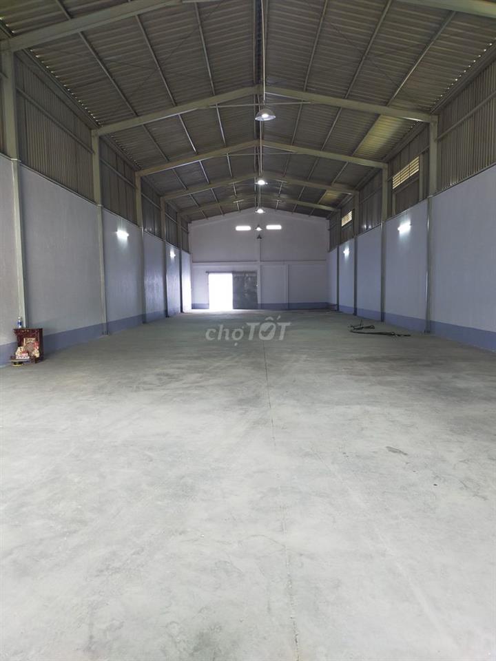 CHO THUÊ KHO XƯỞNG + MBKD 240M TÂN PHÚ