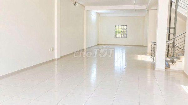 CHO THUÊ KHO XƯỞNG + MBKD 900M HÒA THẠNH TÂN PHÚ 