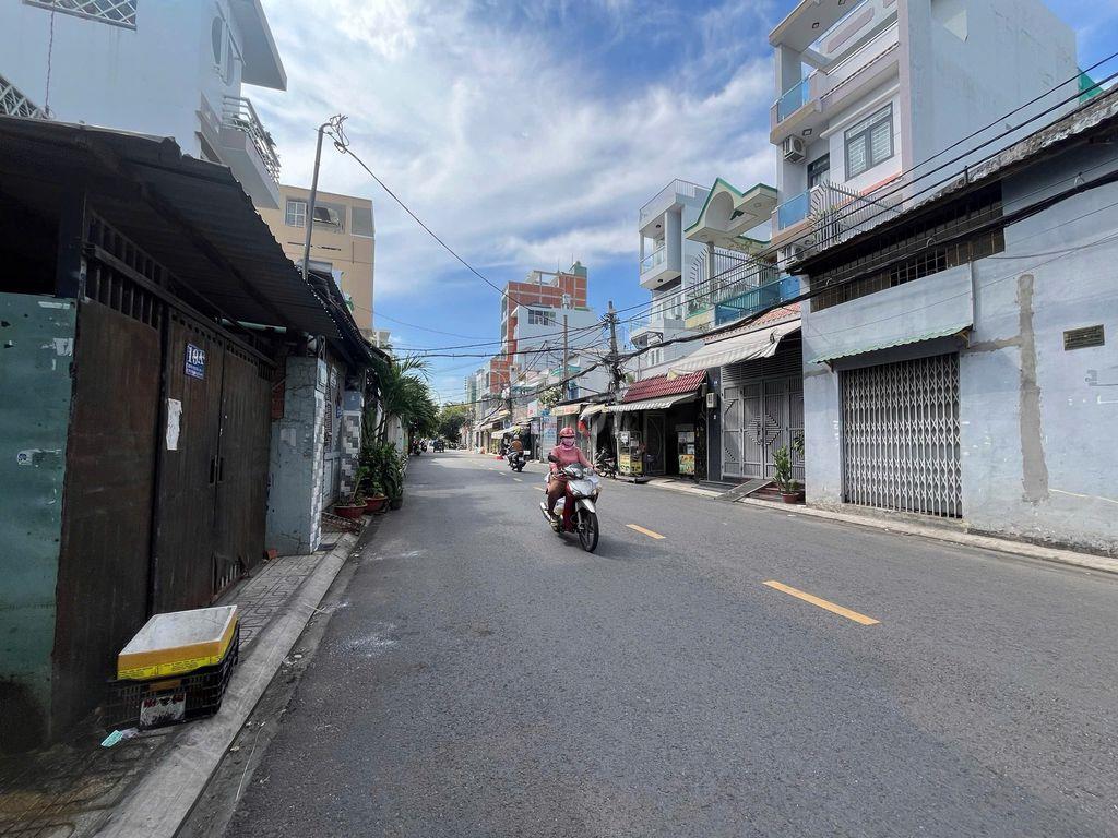 CHO THUÊ NHÀ MẶT TIỀN ĐƯỜNG NGUYỄN VĂN YẾN 9,5X20M CẤP 4 THÔNG SUỐT