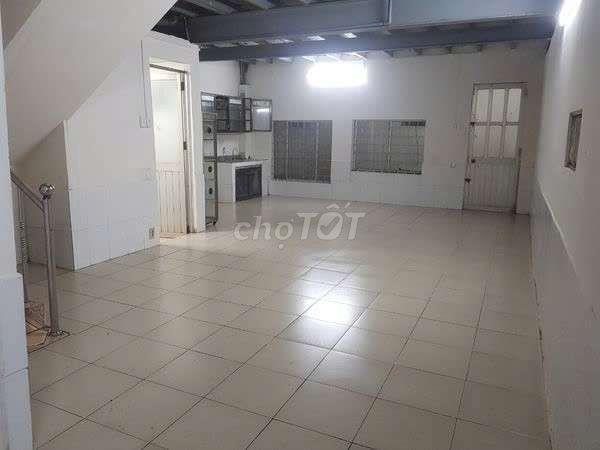 CHÍNH CHỦ CHO THUÊ KHO 500M² GIÁ 25TR