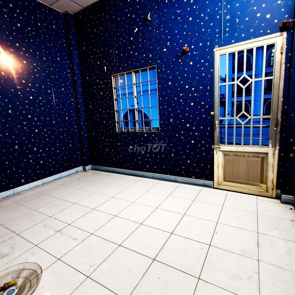 CHO THUÊ NHÀ MẶT TIỀN HUỲNH VĂN NGHỆ GÒ VẤP 3PN 2WC 12TR