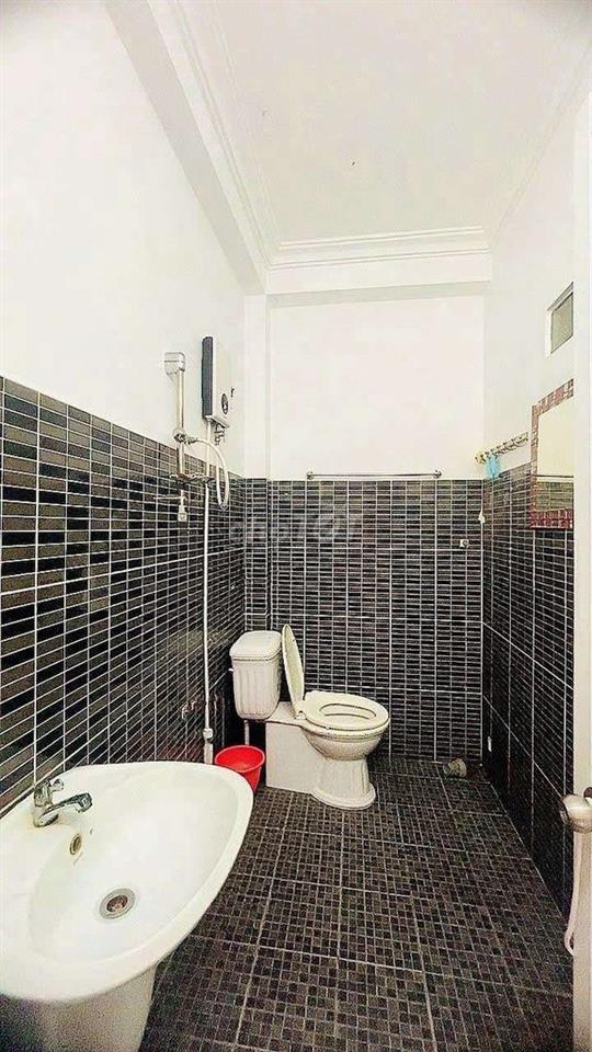 CHO THUÊ NHÀ MẶT TIỀN GIÁ RẺ 