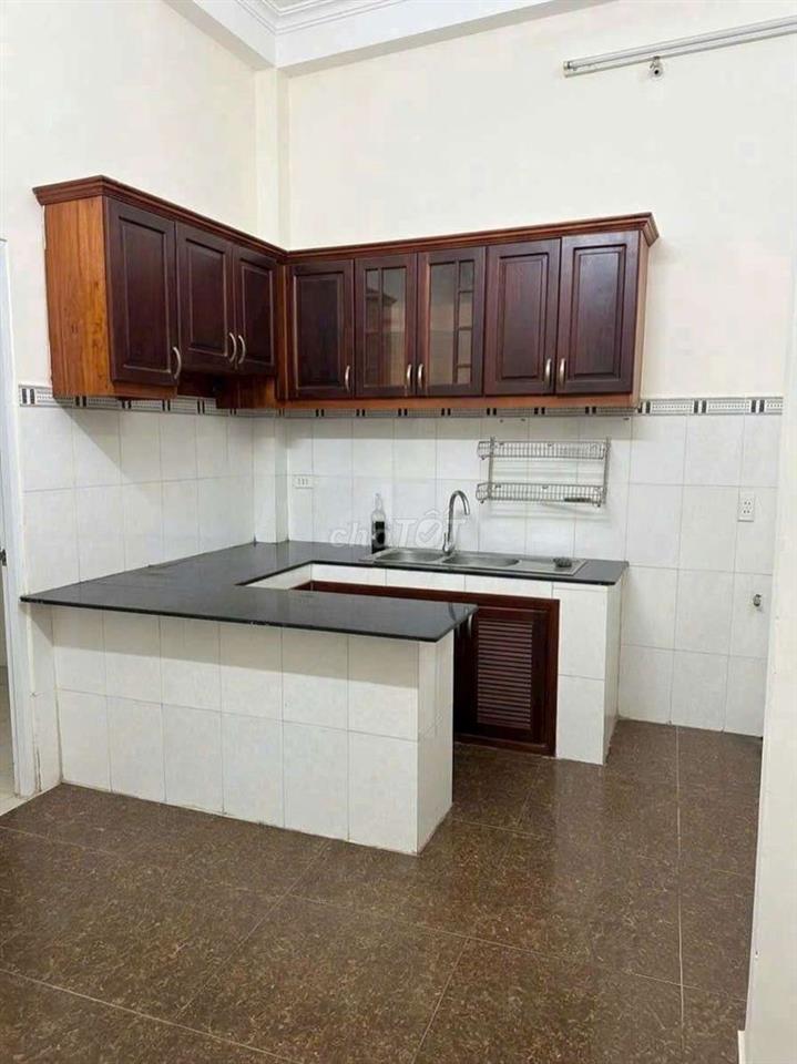 CHO THUÊ NHÀ MẶT TIỀN GIÁ RẺ 
