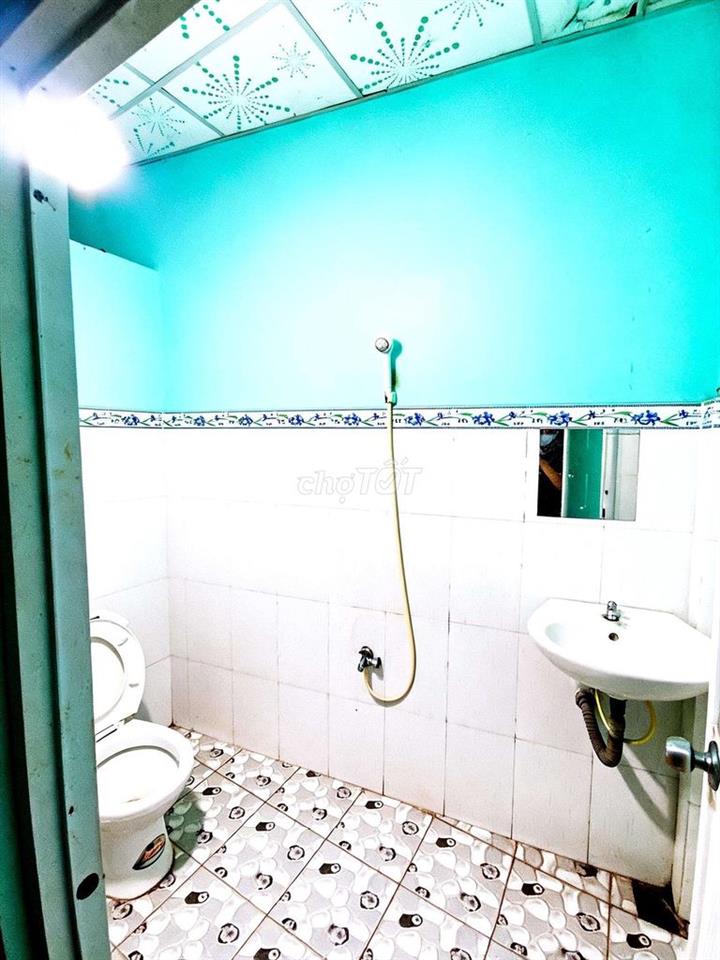 CHO THUÊ NHÀ GIÁ RẺ HẺM OTO 2PN 2WC 6TRIEU 