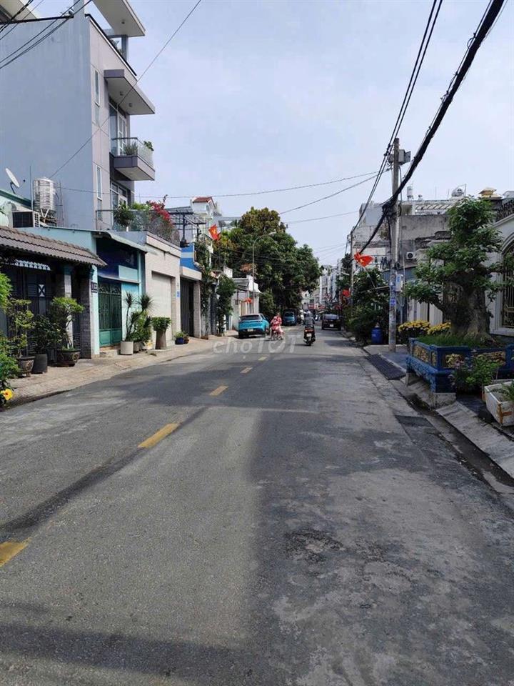CHO THUÊ NHÀ MẶT TIỀN 4PN 4WC 15TRIUE 