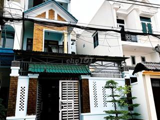 CHO THUÊ NHÀ MẶT TIỀN 4PN 4WC 15TRIUE 