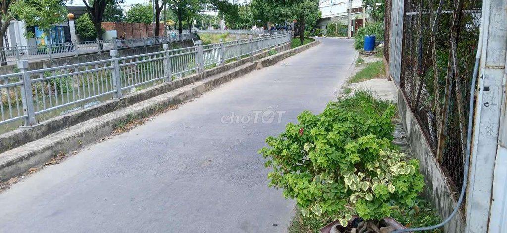 CHO THUÊ NHÀ MẶT TIỀN GIÁ RẺ 3PN 2WC GIÁ 6TR