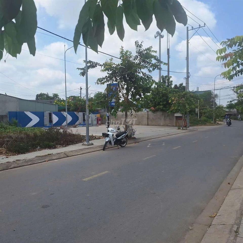 CHÍNH CHỦ BÁN ĐẤT MẶT TIỀN THỔ CƯ 100% GIÁ NHƯ TRONG HẺM 