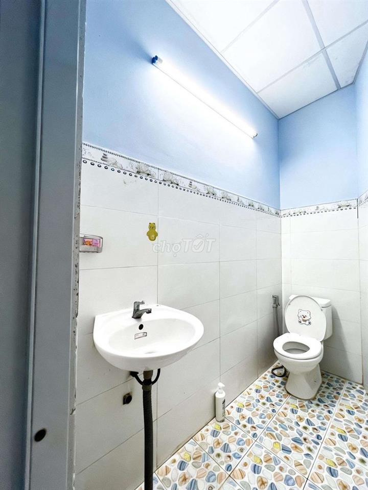 CHO THUÊ NHÀ GIÁ RẺ 5PN 5WC 