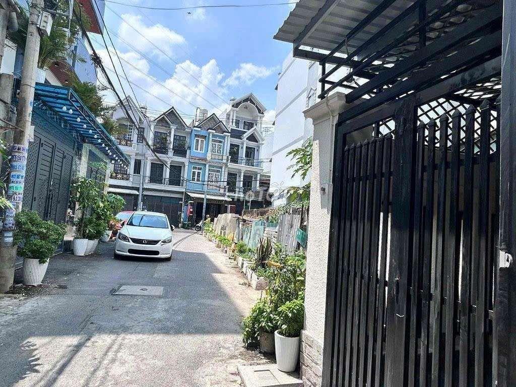 CHO THUÊ NHÀ CC GIÁ RẺ 3PN 3WC 9TR 