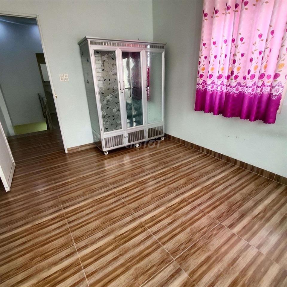 CHO THUÊ NHÀ GIÁ RẺ HẺM OTO CÓ 2 MÁY LẠNH 7TRIEU