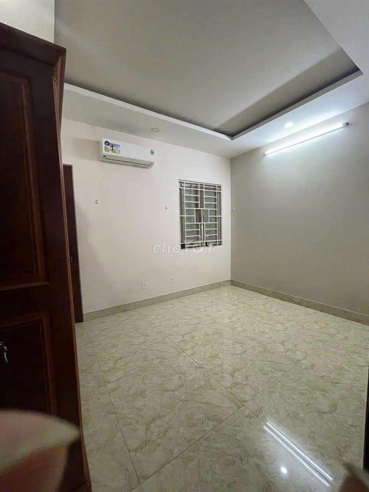 CHO THUÊ NHÀ CHINH CHỦ 4PN 4WC 10TRIEU 