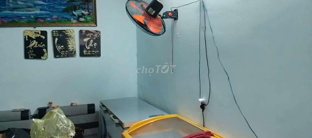 CHO THUÊ NHÀ GÍA RẺ 2PN 2WC 4.5TR 