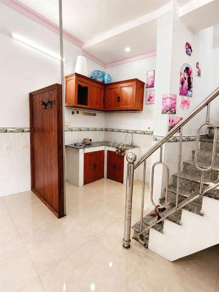 CHO THUÊ NHÀ ĐẸP 2 MÁY LẠNH SẲN 4.5TR