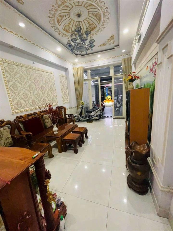 CHO THUÊ NHÀ FUN NÔI THẤT GIÁ RẺ 