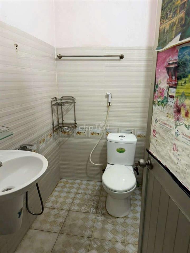 CHO THUÊ NHÀ ĐẸP GIÁ RẺ FUN NÔI THẤT 4PN GIÁ 12TR 