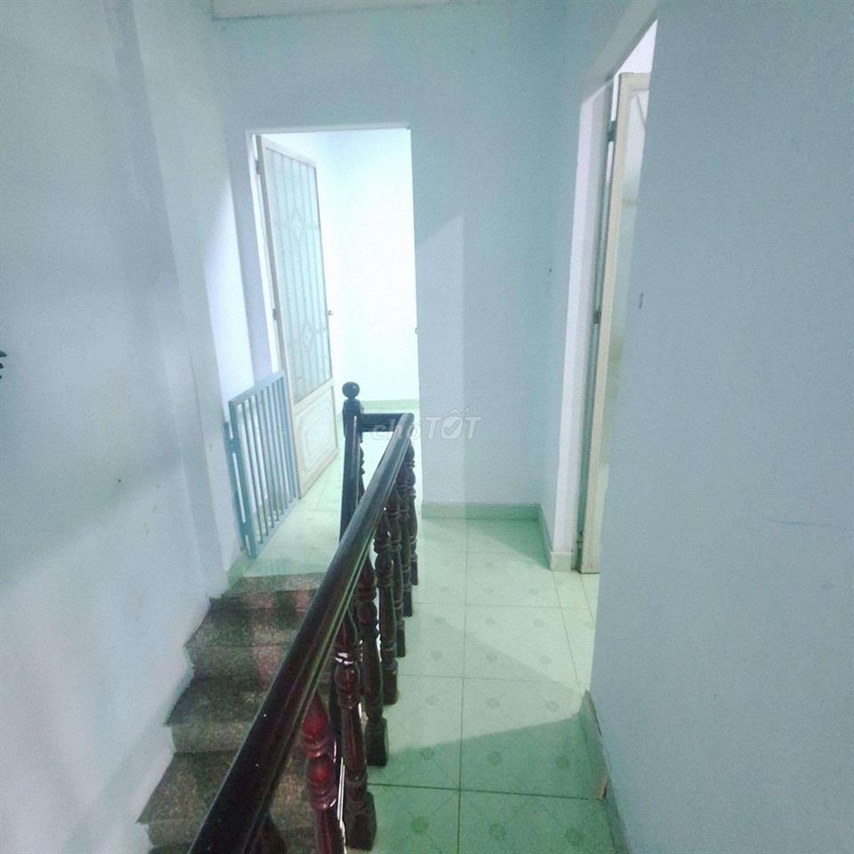 CHO THUÊ NHÀ CC 2PN 2WC 4.5TR