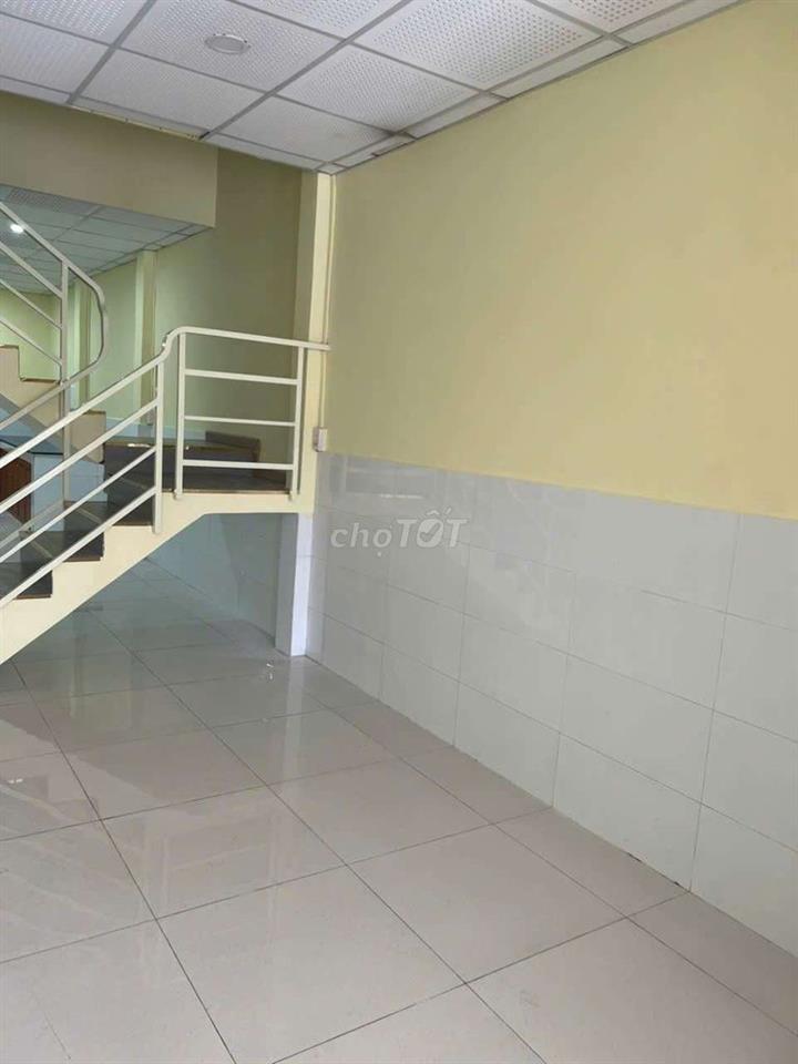 CHO THUÊ NHÀ MT GIÁ RẺ MỚI ĐẸP 3PN 2WC 8TRIUE