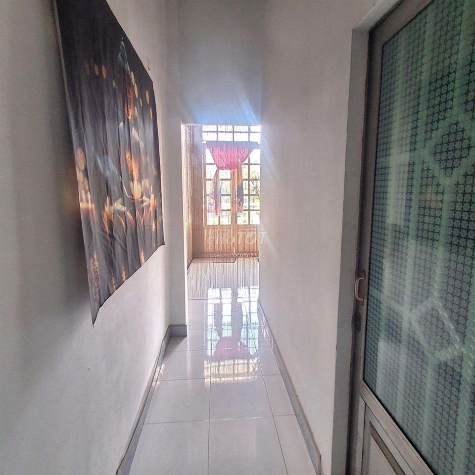 CHO THUÊ NHÀ MẶT TIỀN 3PN2WC GIÁ 12TRIUE