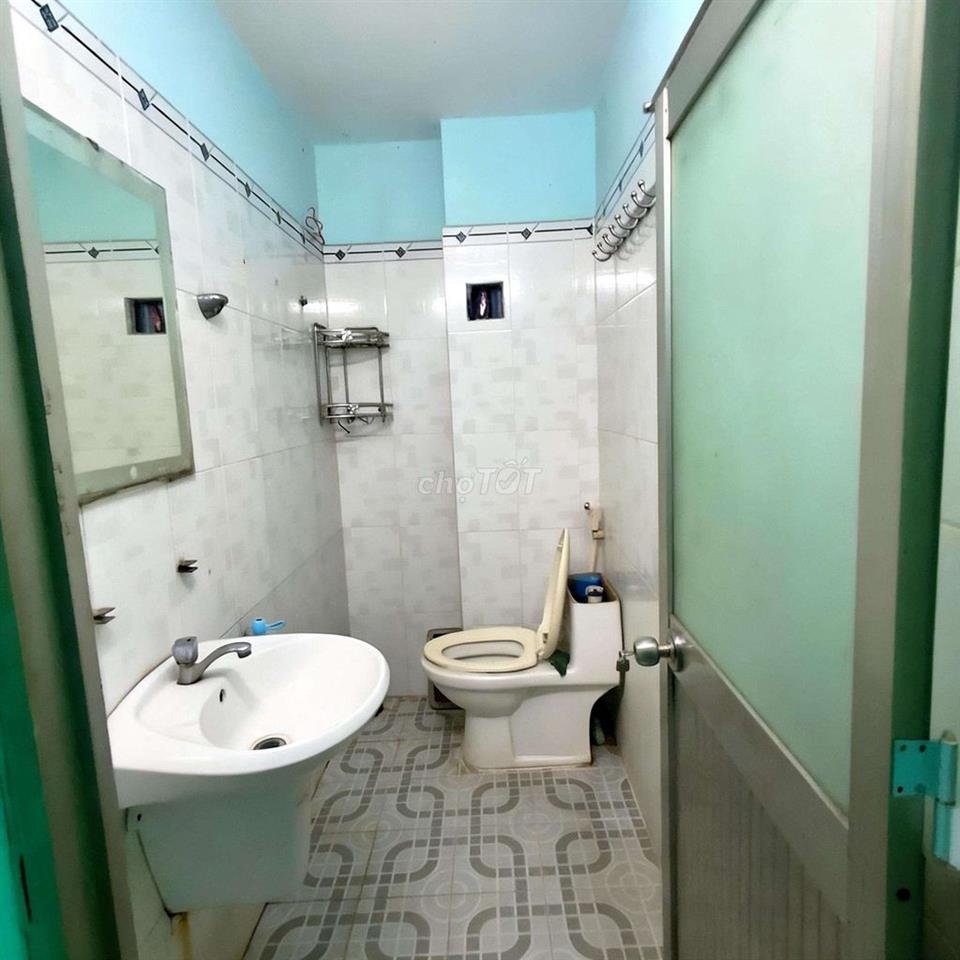 cho thuê nhà xưởng mặt tiền 