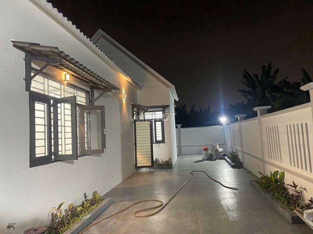CHO THUÊ NHÀ BIỆT THỰ GIÁ RẺ 200m