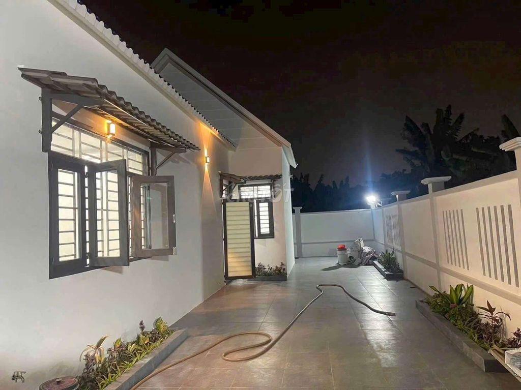 CHO THUÊ NHÀ BIỆT THỰ GIÁ RẺ 200m