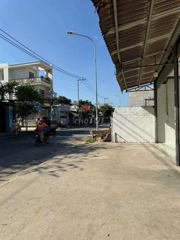 CHO THUÊ KHO 2 MT VI TRÍ ĐẸP GIÁ RẺ 