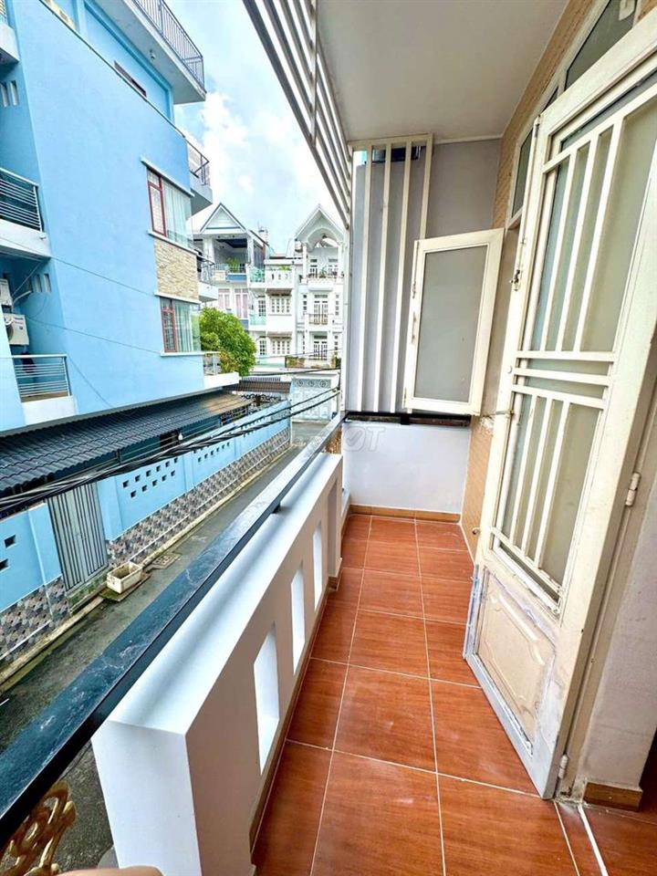 CHO THUÊ NHÀ GIÁ RẺ 4PN 4WC 9TR