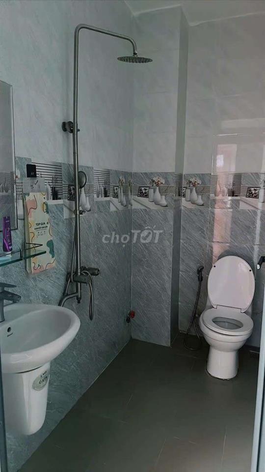 CHO THUÊ NHÀ 4PN 5WC 13TR 