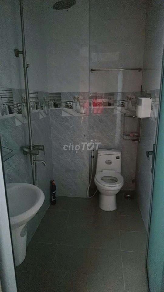 CHO THUÊ NHÀ 4PN 5WC 13TR 