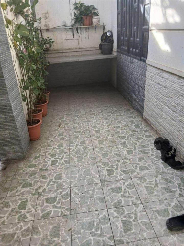 CHO THUÊ NHÀ MẶT TIỀN GIÁ RẺ 3PN 2WC 
