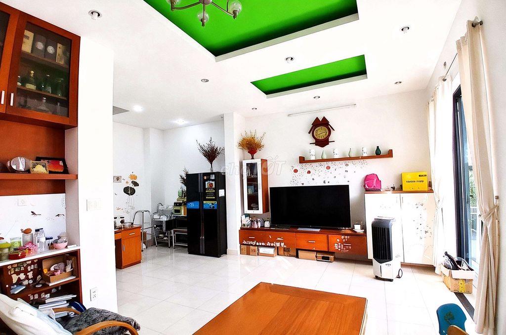 CHO THUÊ NHÀ MẶT TIỀN GIÁ RẺ 3PN 2WC 
