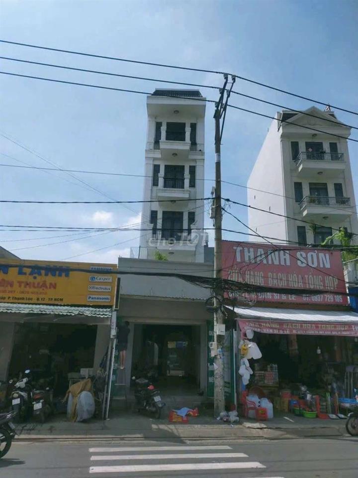 CHO THUÊ NHÀ MT 5PN 5WC 19TR 