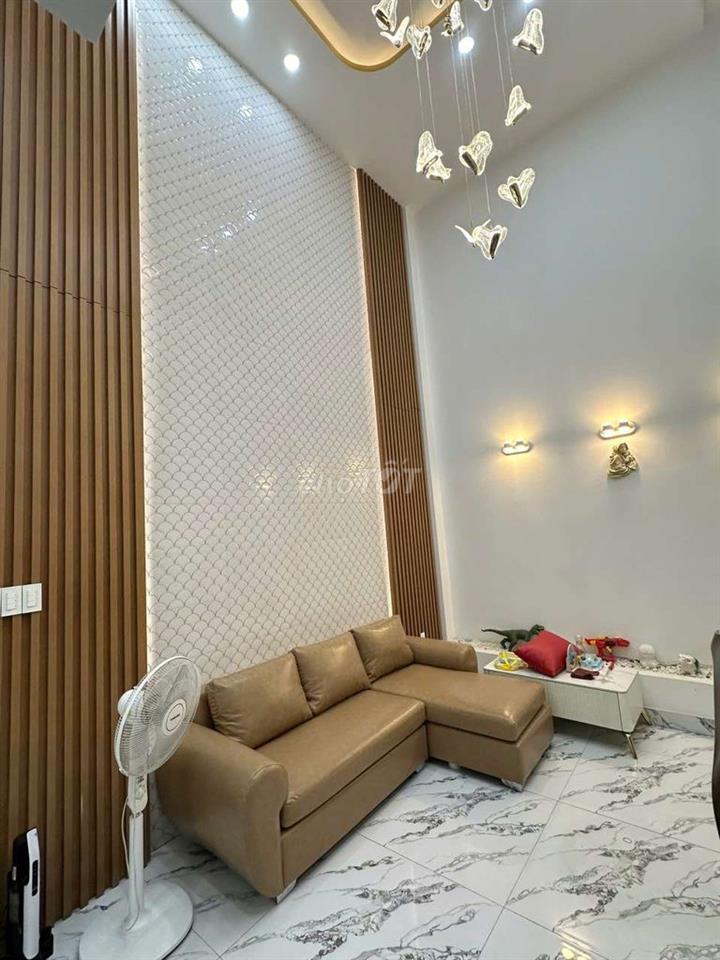 CHO THUÊ NHÀ GIÁ RẺ ĐẸP 4PN 4WC 18TR 