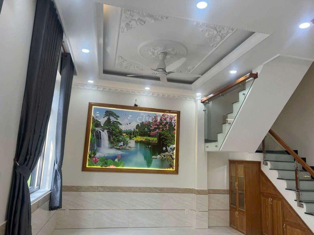 CHO THUÊ NHÀ FUN NỘI THẤT MỚI 100% GIÁ 15TRIUE