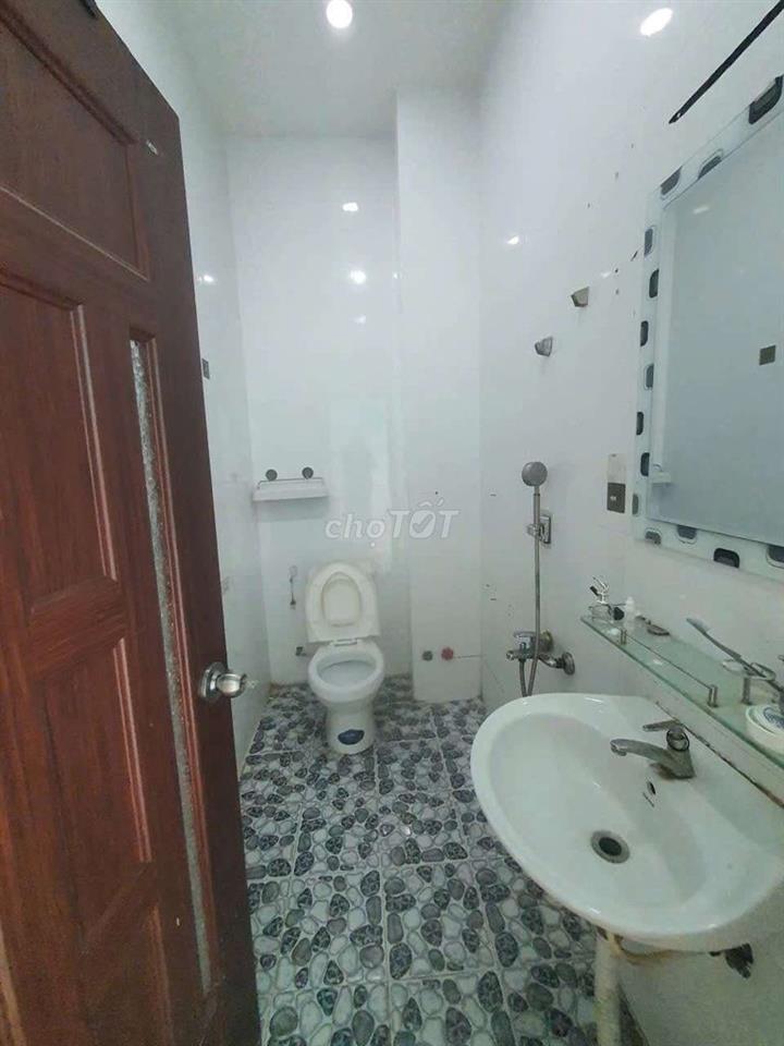CHO THUÊ NHÀ MẶT TIỀN THỚI AN 7TRIEU 2PN2WC