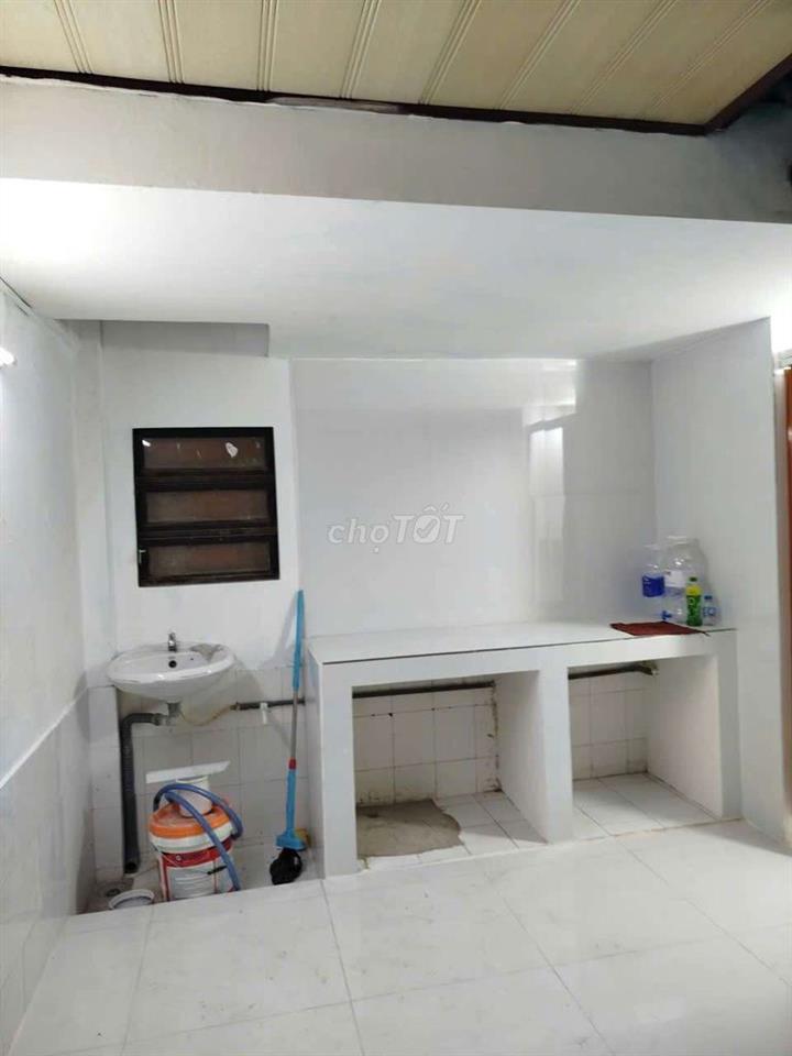 CHO THUÊ NHA ĐEP GIÁ RẺ 7TR 2PN