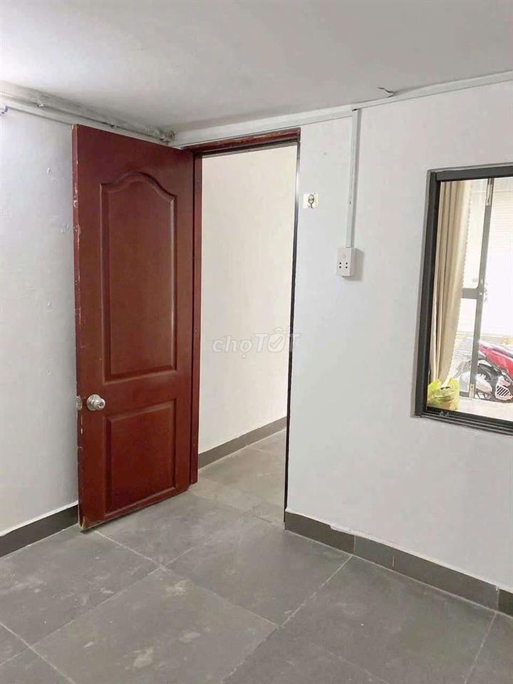 CHO THUÊ MẶT TIỀN 2PN 6TR GÒ VẤP 