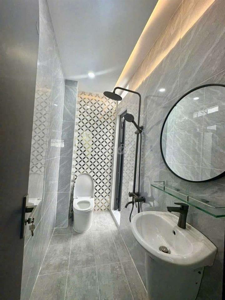 CHO THUÊ NHÀ FUN NÔI THẤT 3PN 2WC 10TR 