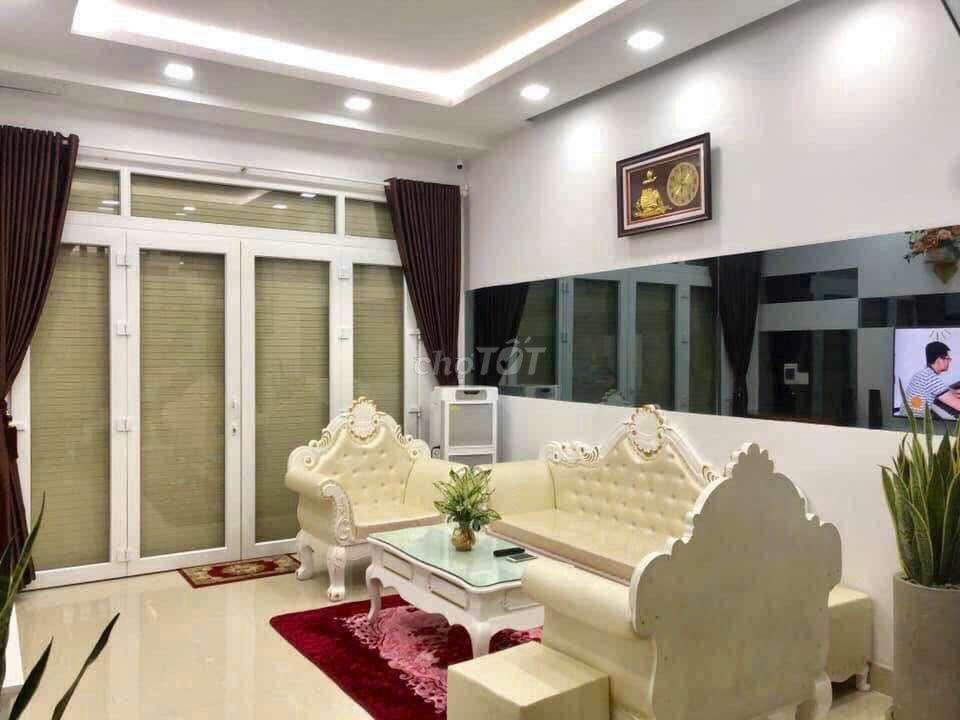 CHO THUÊ NHÀ ĐẸP GIÁ RẺ 5PN 4WC FUN NỘI THẤT 