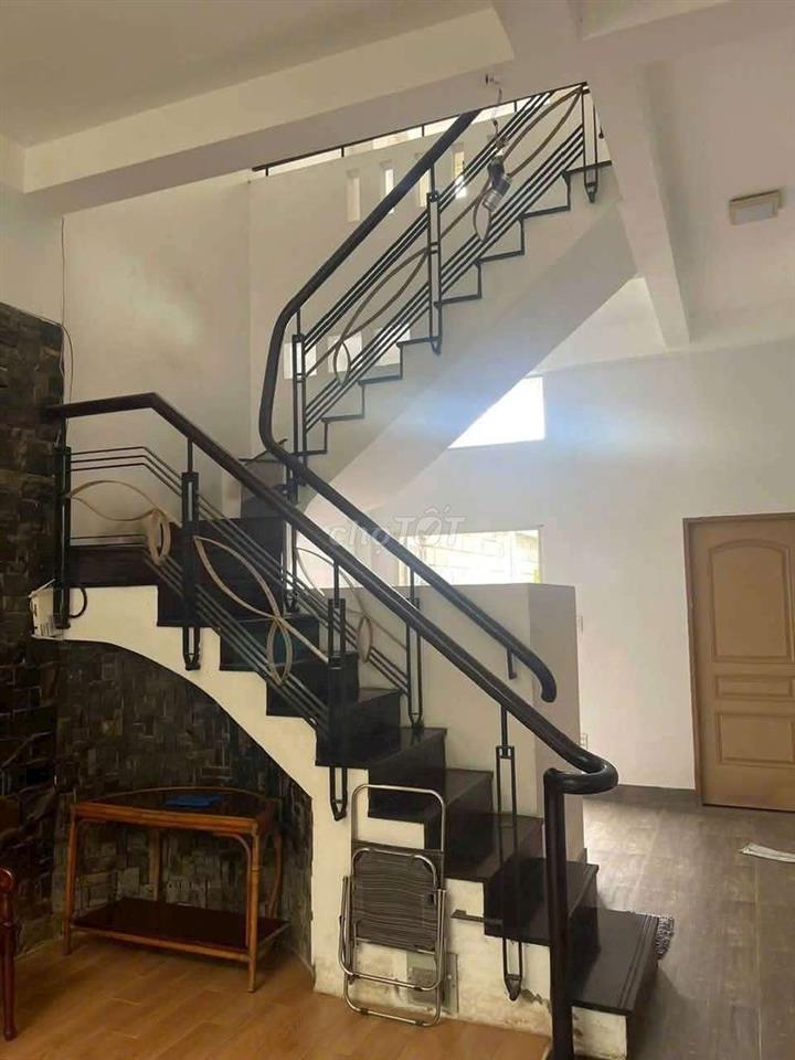 CHO THUÊ NHÀ BIỆT THỰ GIÁ RẺ 500M²