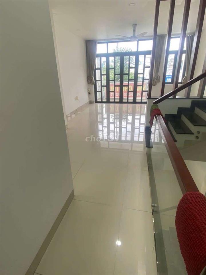 CHO THUÊ NHÀ MẶT TIỀN GIÁ RẺ 