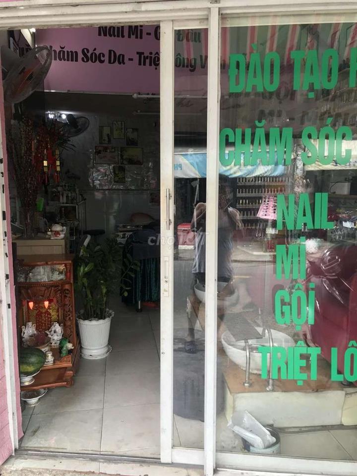 mặt tiền ki ốt