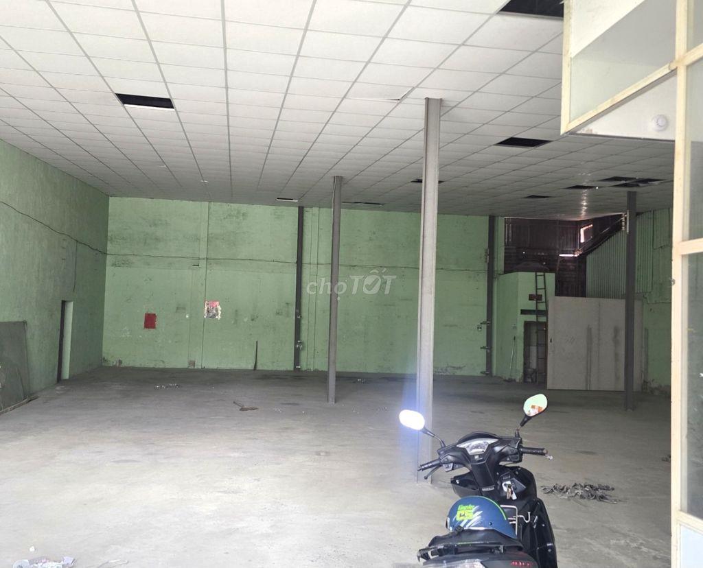 KHO,XƯỞNG 300M² GIÁ 25TR//T, Đ PHẠM ĐĂNG GIẢNG 