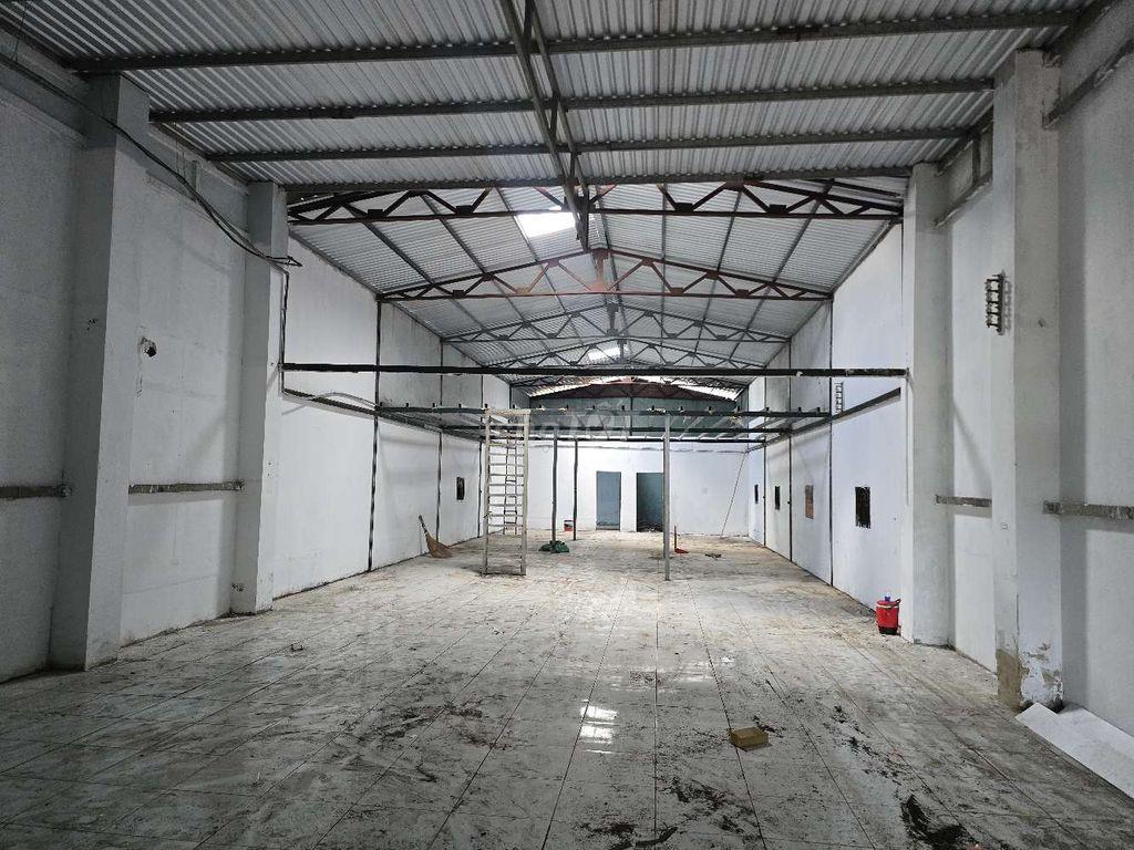CHO THUÊ KHO,XƯỞNG 350M² GIÁ 27TR/T, Đ XE LỚN NGAY PHẠM ĐĂNG GIẢNG 