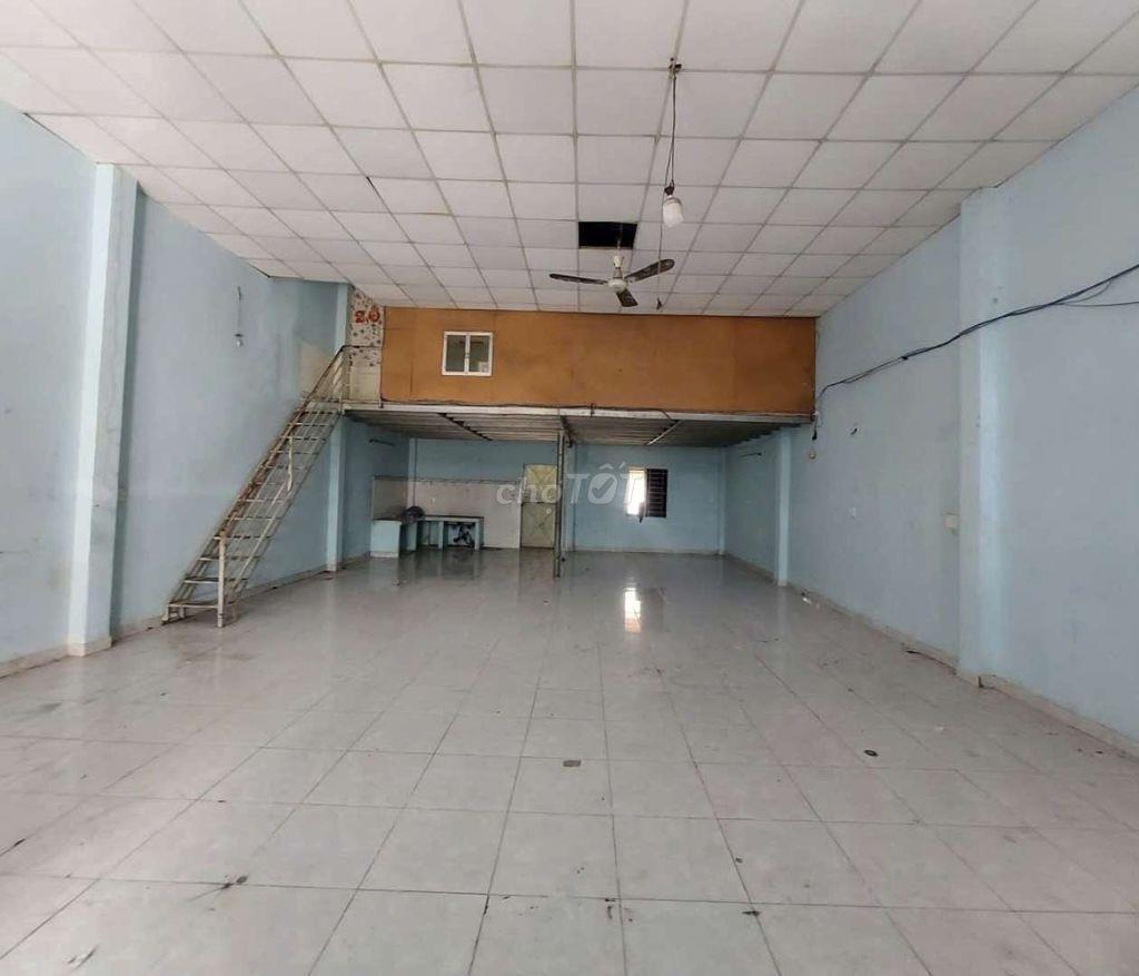 CHO THUÊ KHO,XƯỞNG 8X17M GIÁ 12TR/T, KẾ EON TÂN PHÚ