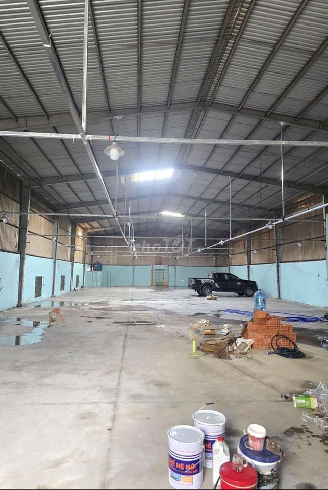 CHO THUÊ KHO,XƯỞNG 650M² GIÁ 55TR/T, KÊ KCN TÂN BÌNH